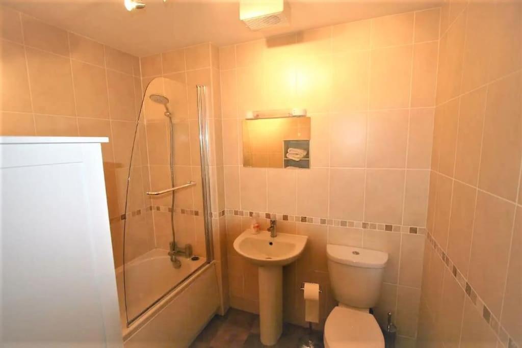 Beautiful Loch Side Apartment With Panoramic Views فورت ويليام المظهر الخارجي الصورة